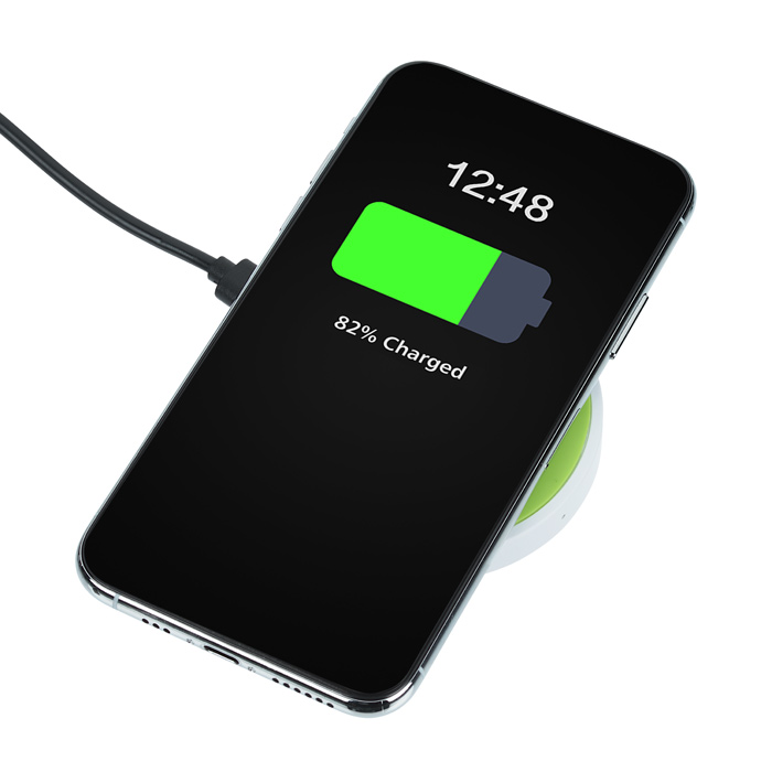 15W Wireless Charging Pad charging iphone